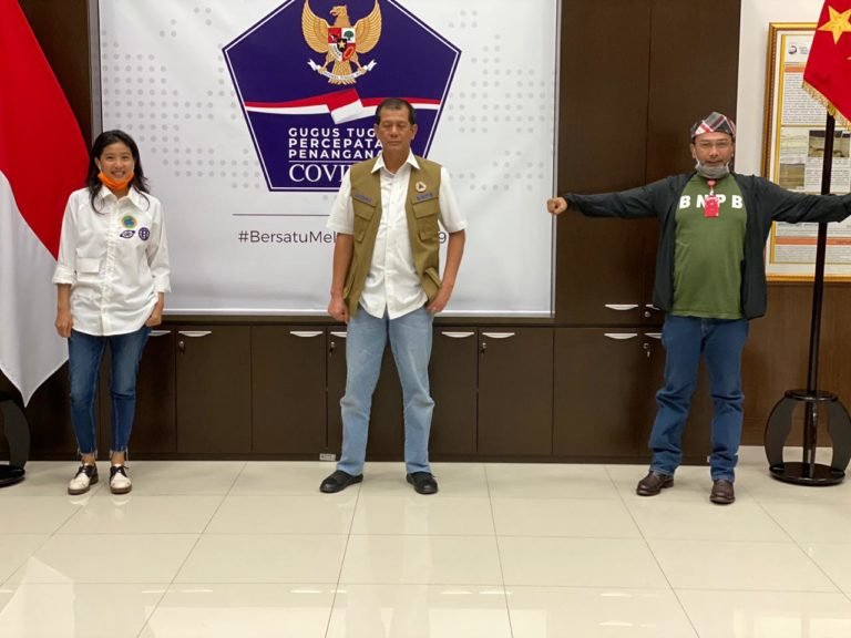 Upaya BERSATU Relawan Lintas Budaya Gugus Tugas Percepatan Penanggulangan Covid-19
